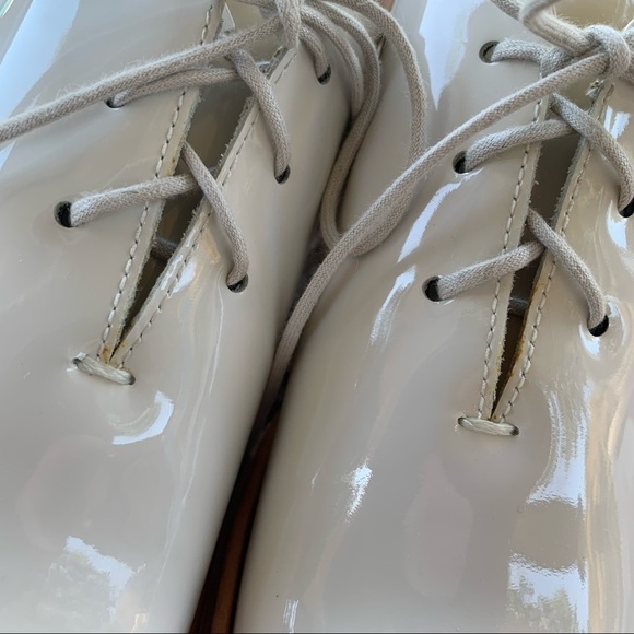 Want Les Essentiels Cordova Crepe Patent Leather White Oxfords - Picture 6 of 13
